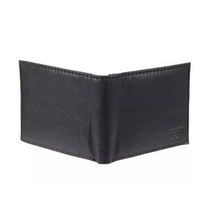 NEW Levi's Men's‎ RFID Blocking Passcase Wallet Black